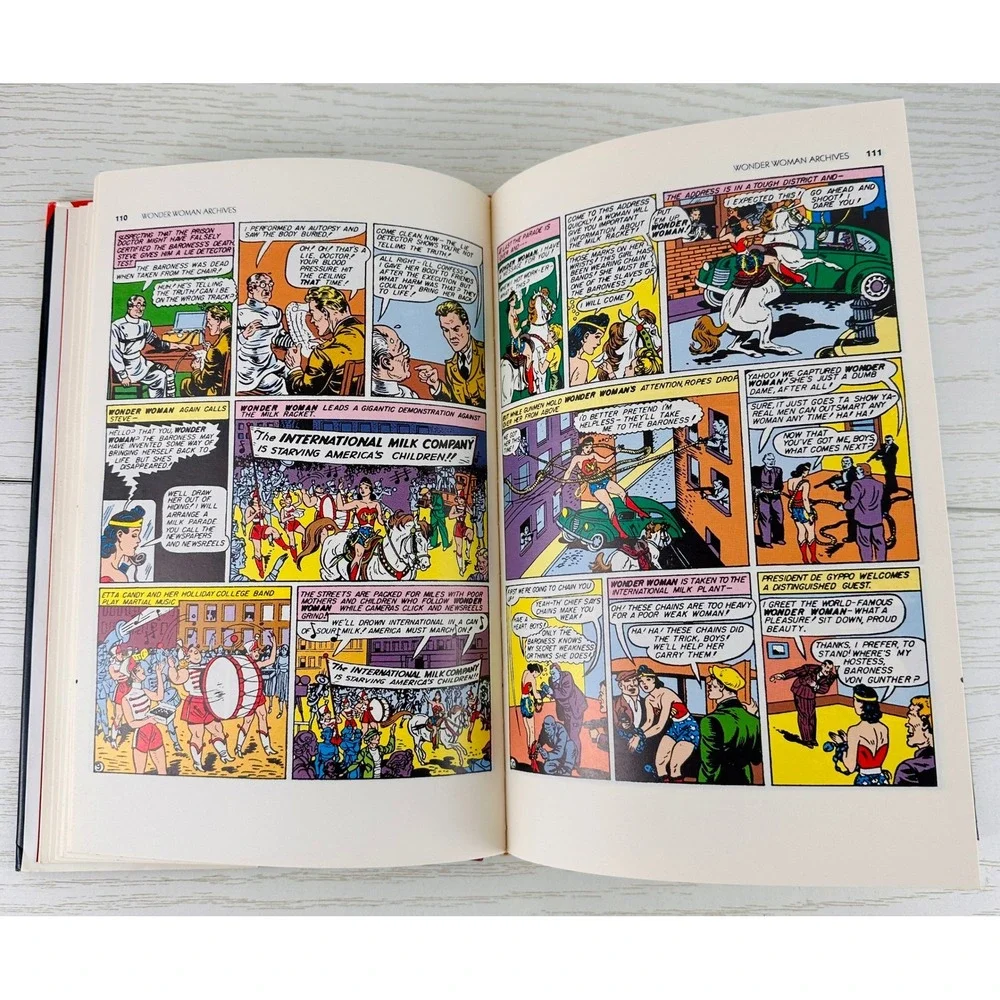 Wonder Woman Archives‎ Volume 1 DC Comics Graphic Novel HC 1998